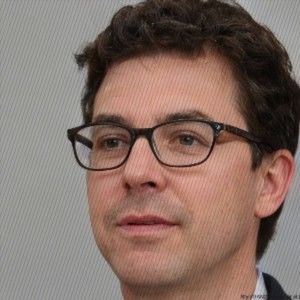 Meet your Posher, Stacy